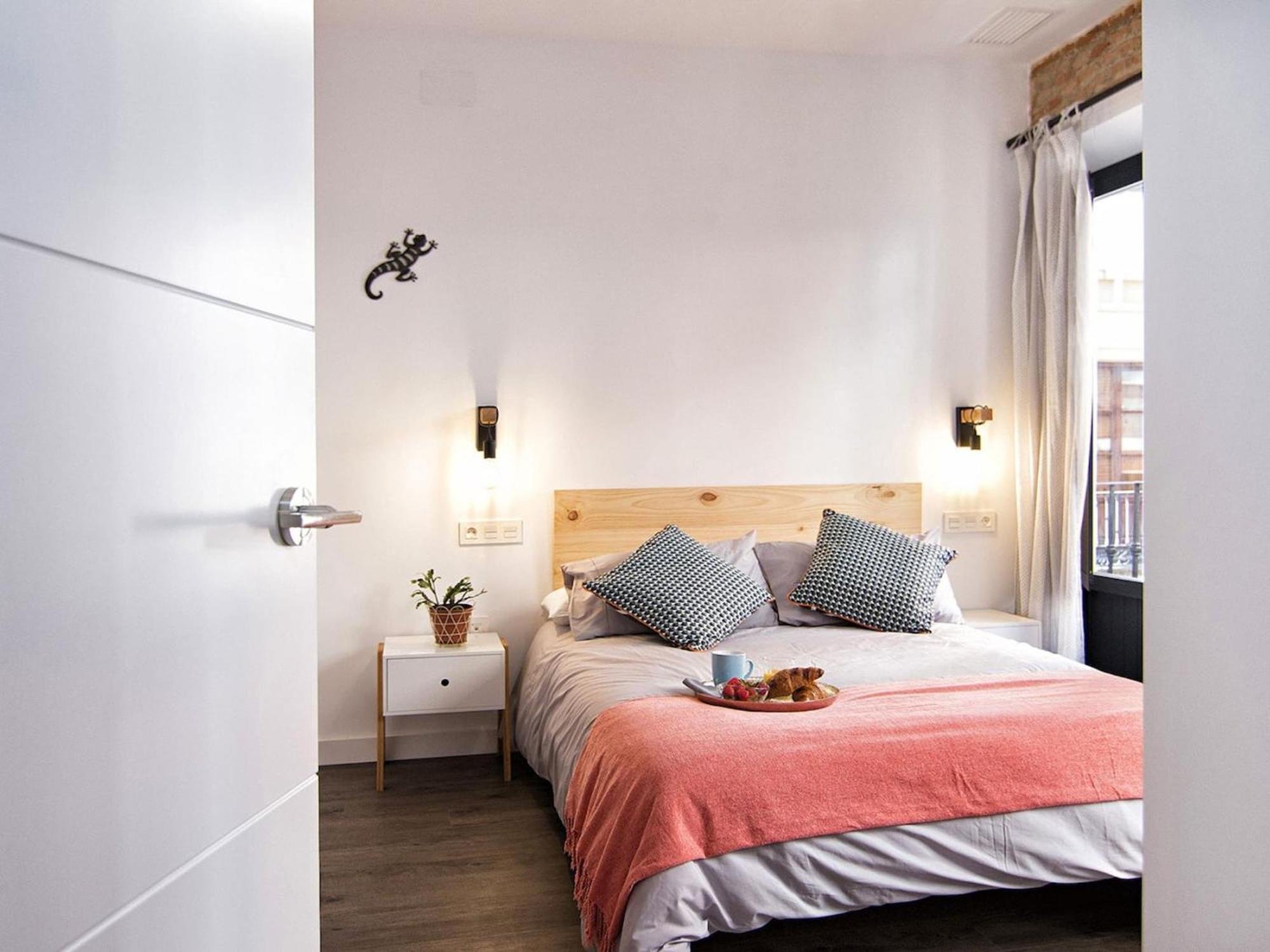 Chezmoihomes Sweet & Trendy Nest In Granada Center For 6 Екстериор снимка