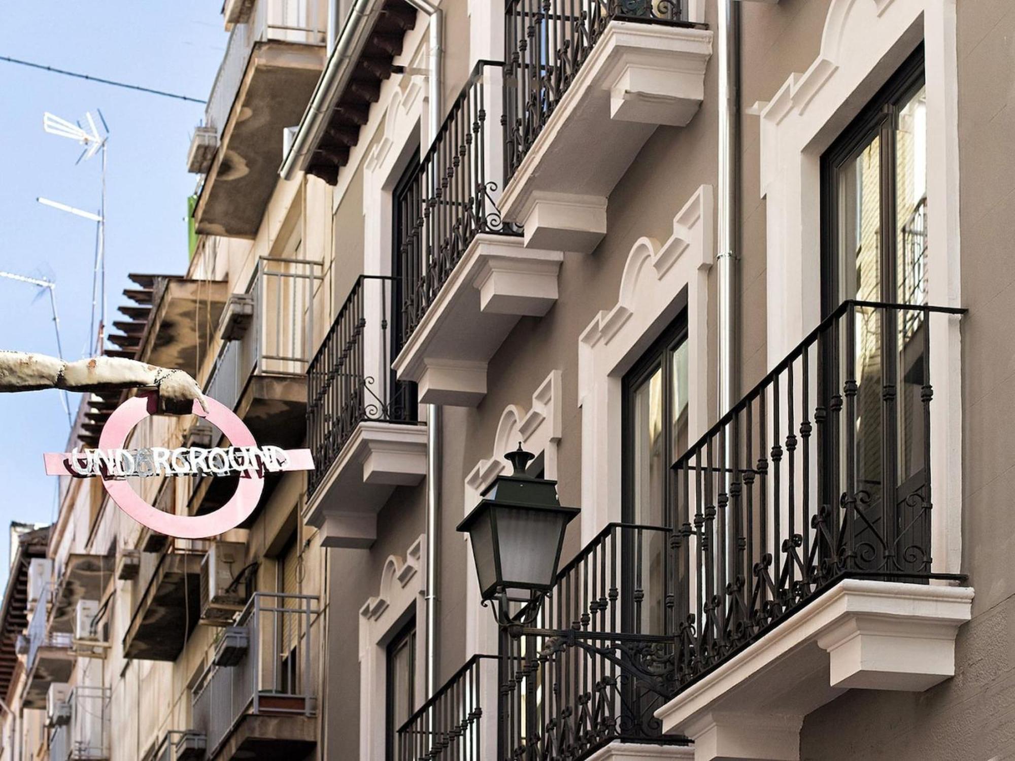 Chezmoihomes Sweet & Trendy Nest In Granada Center For 6 Екстериор снимка