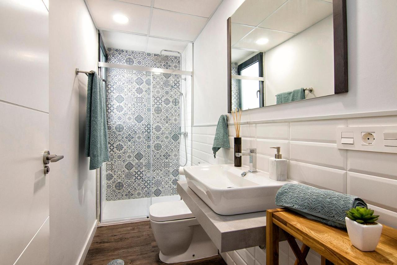 Chezmoihomes Sweet & Trendy Nest In Granada Center For 6 Екстериор снимка